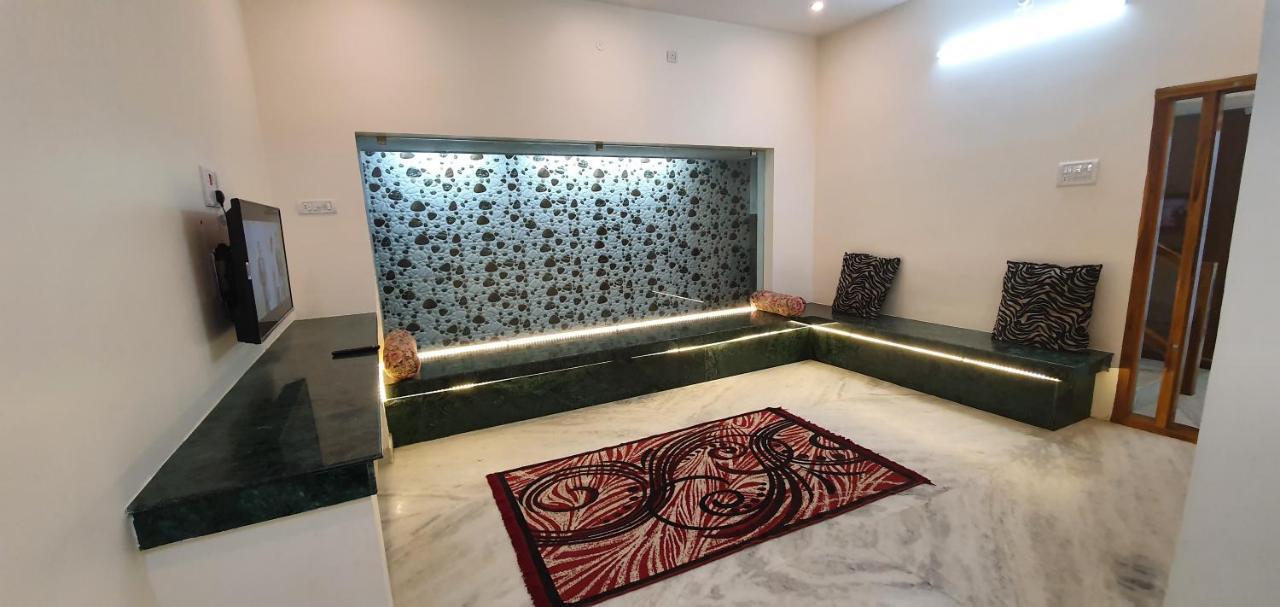Shree Suites Kuttālam Dış mekan fotoğraf